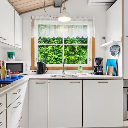 Horsten - 270m From The Sea By Interhome Feriehus Neksø